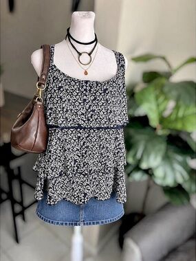 Mudd Floral Ruffle Tank Top Size XL